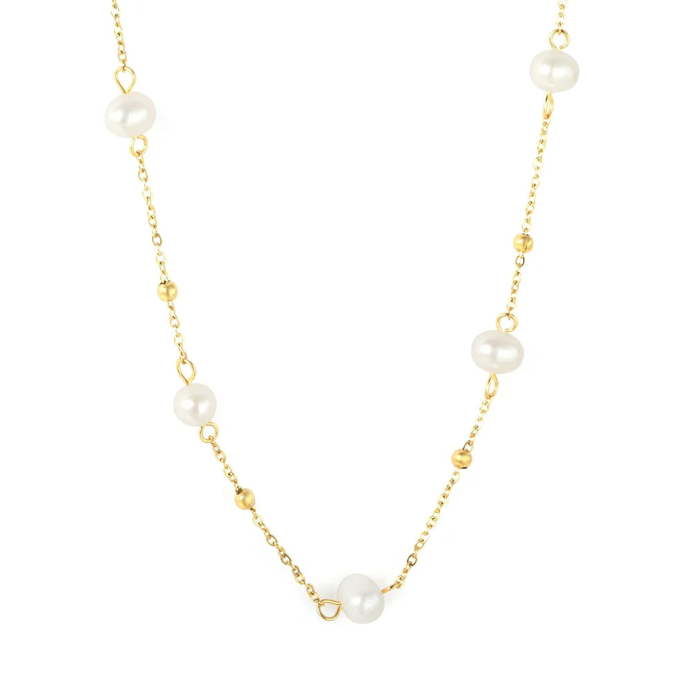 Five Pearls – Gold Freshwater Pearl Necklace
