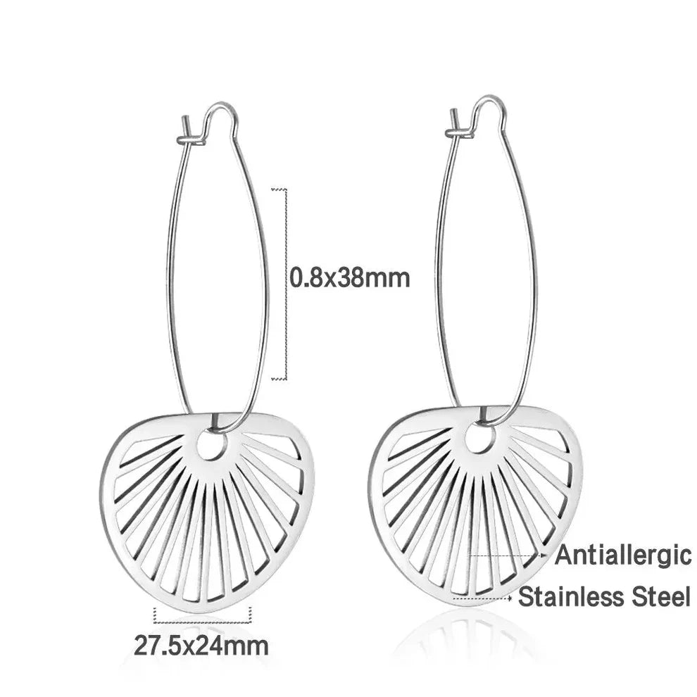 Soleil Fan Charm Drop Earrings – Gold