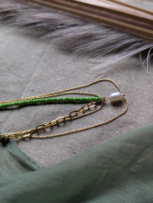 The Art of Layering: How to Layer Your Necklaces - Ivy and Sol