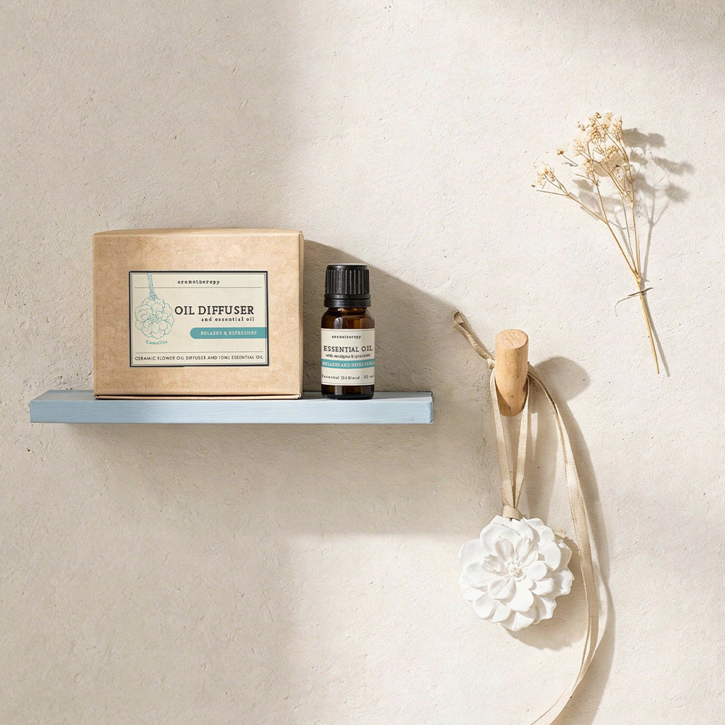 Relaxing Essential Oil with Ceramic Camellia Diffuser
