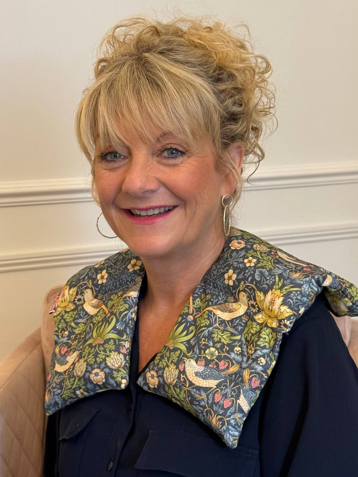 Microwaveable Neck & Shoulder Wrap – William Morris Strawberry Thief Navy