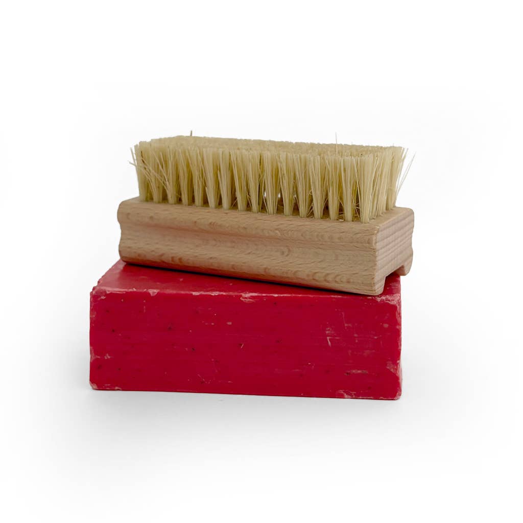 Country Pursuits Farmer’s Carbolic Soap & Nail Brush Set