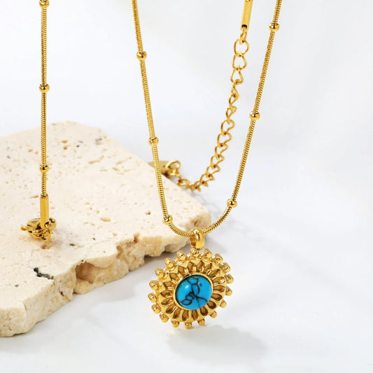 Solana Sunburst Pendant Necklace – 18K Gold Plated