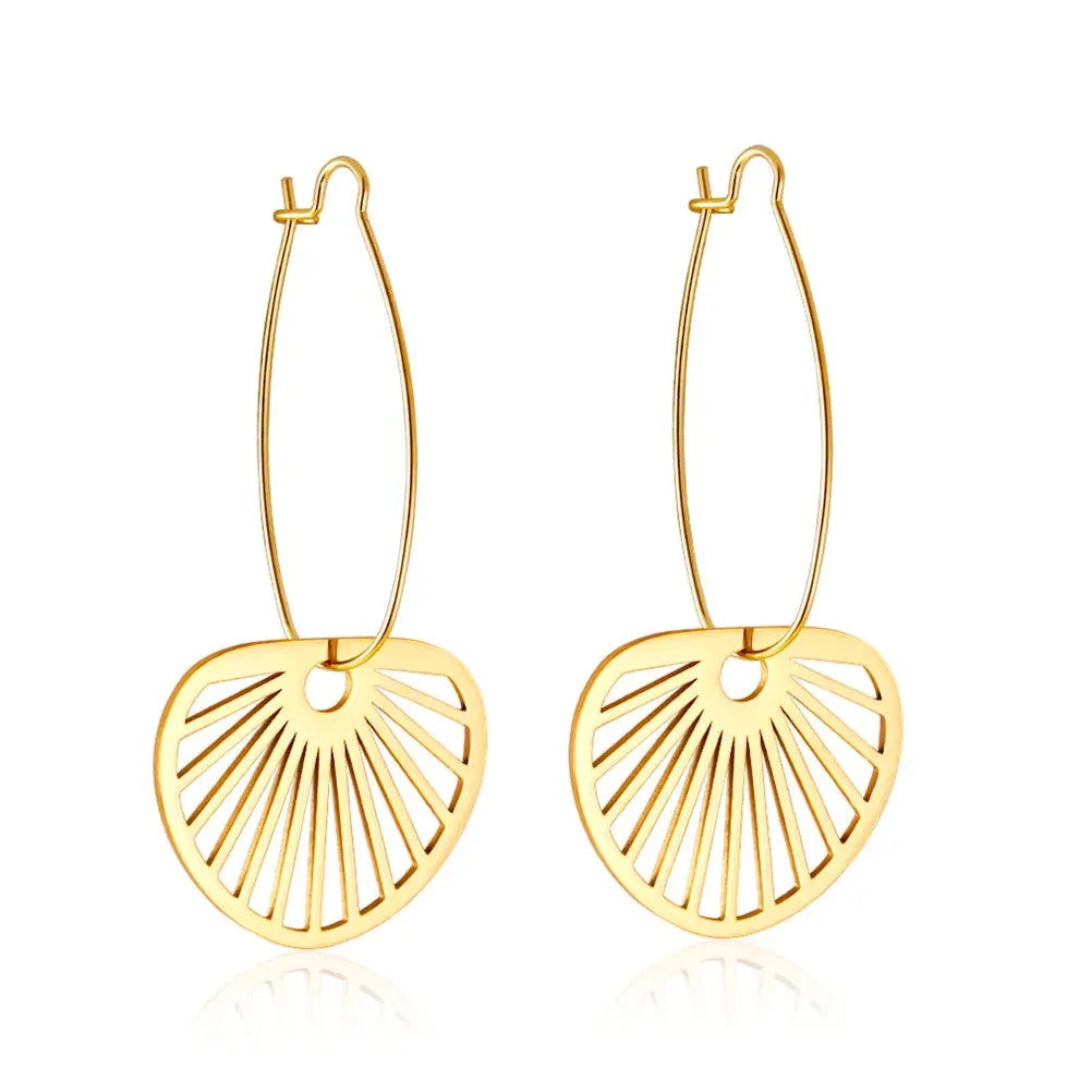 Soleil Fan Charm Drop Earrings – Gold