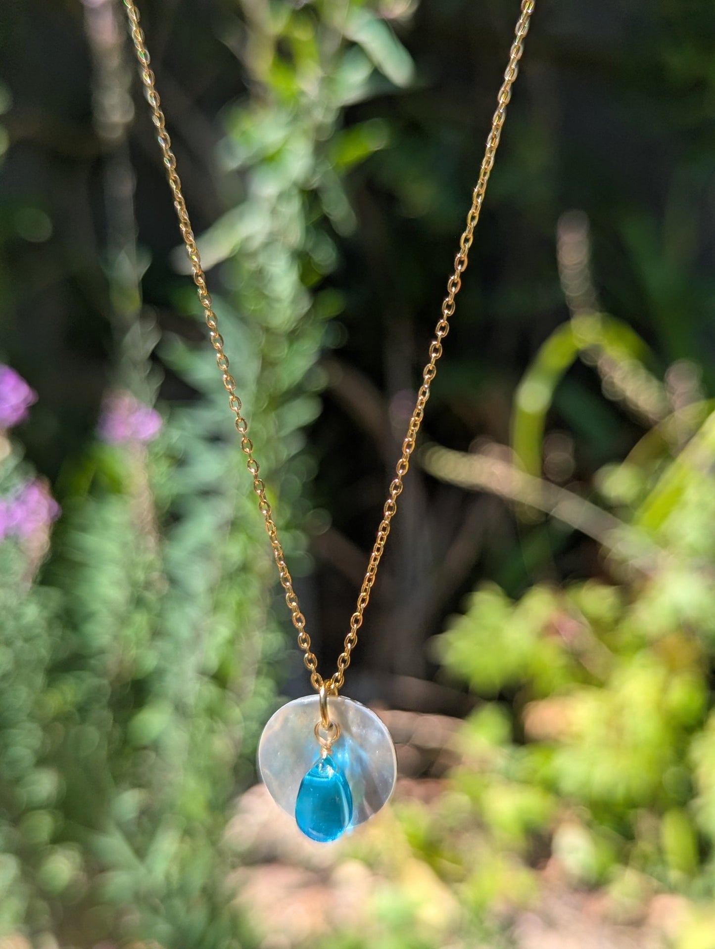 Ocean Breeze Akoya Shell & Glass Teardrop Necklace | Waterproof 18k Gold Plated - Ivy and Sol