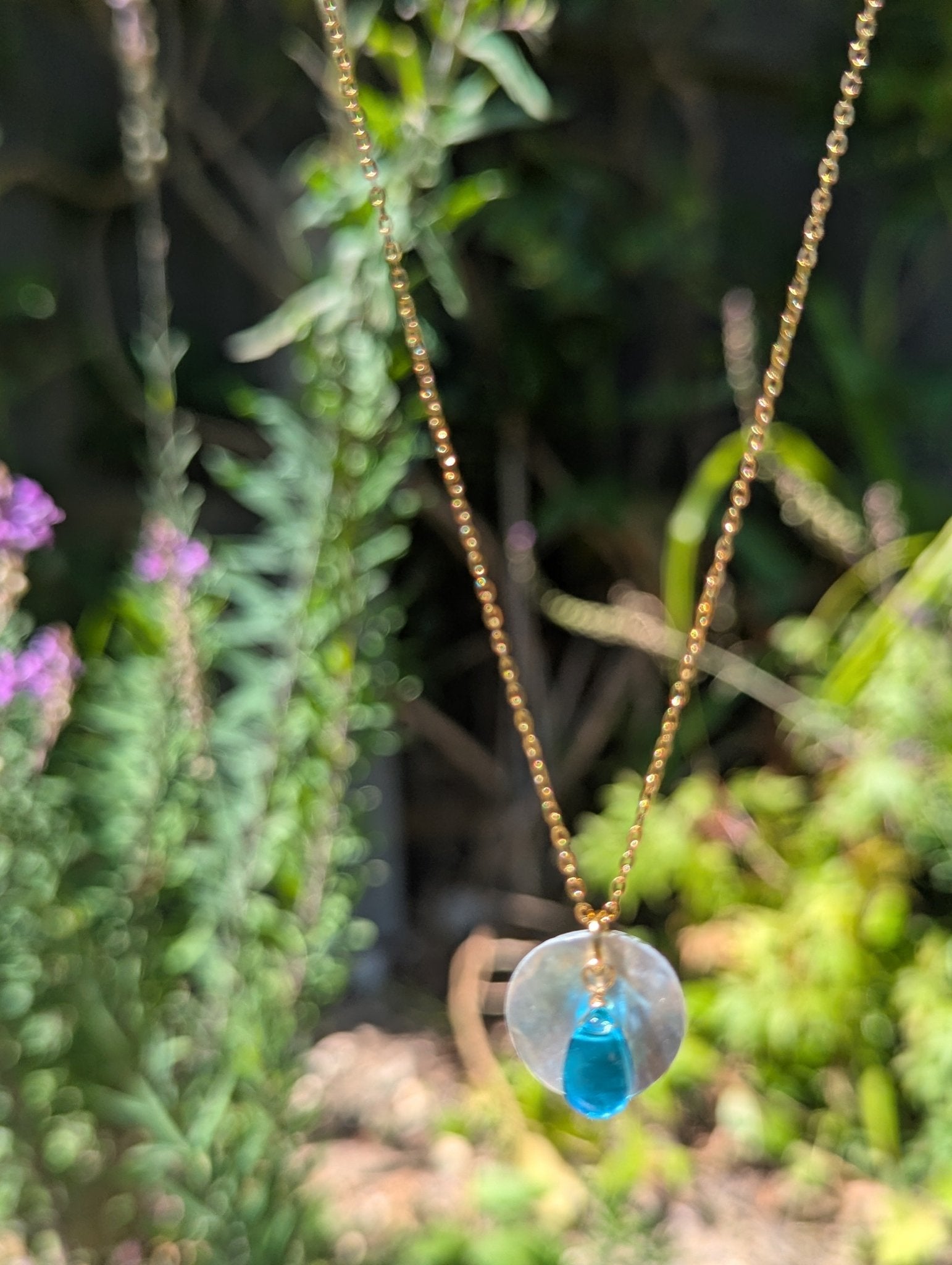 Ocean Breeze Akoya Shell & Glass Teardrop Necklace | Waterproof 18k Gold Plated - Ivy and Sol