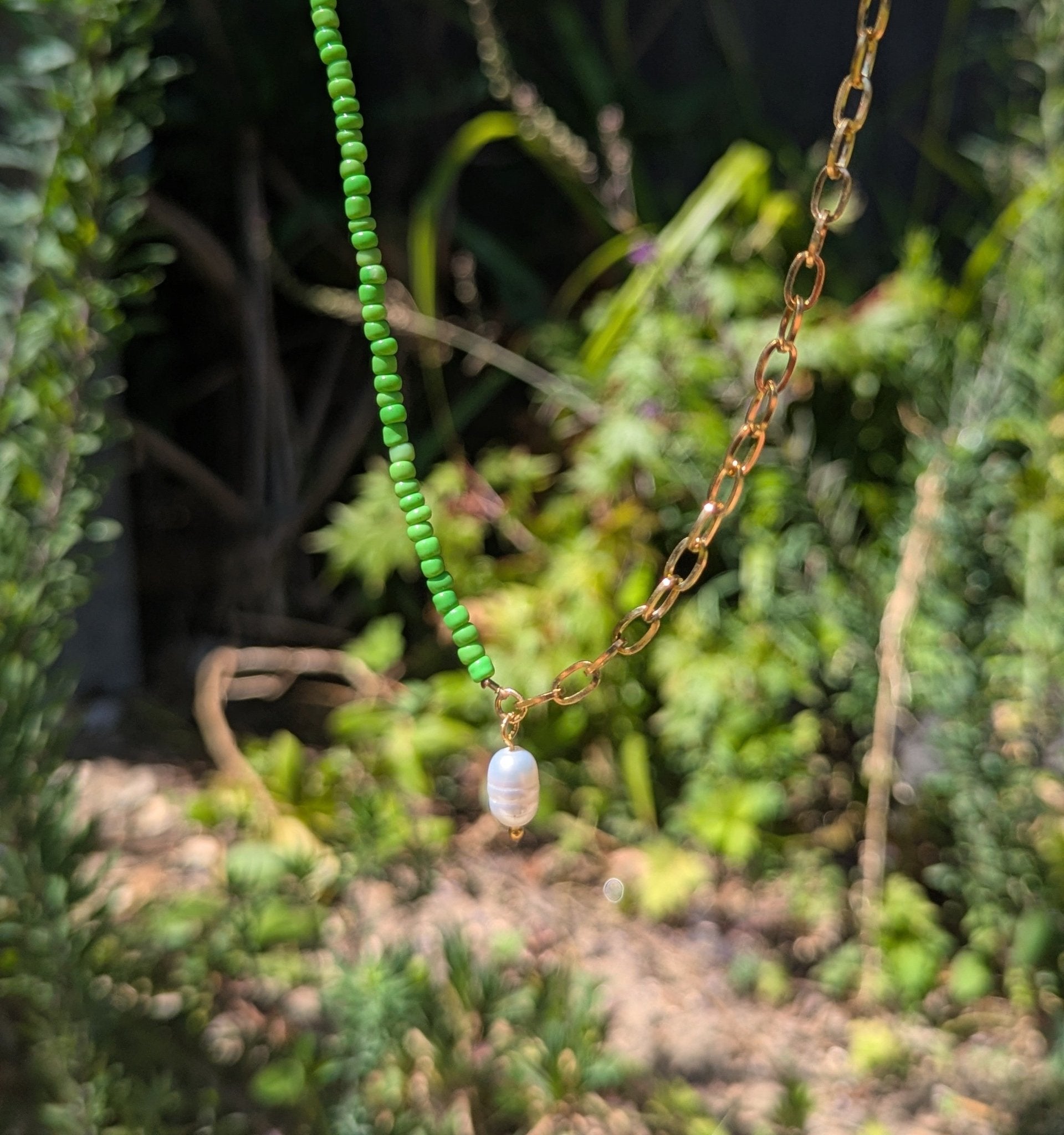 Green Freshwater Pearl Seed Bead Necklace | 18k Gold Plated Stainless Steel - Ivy and Sol